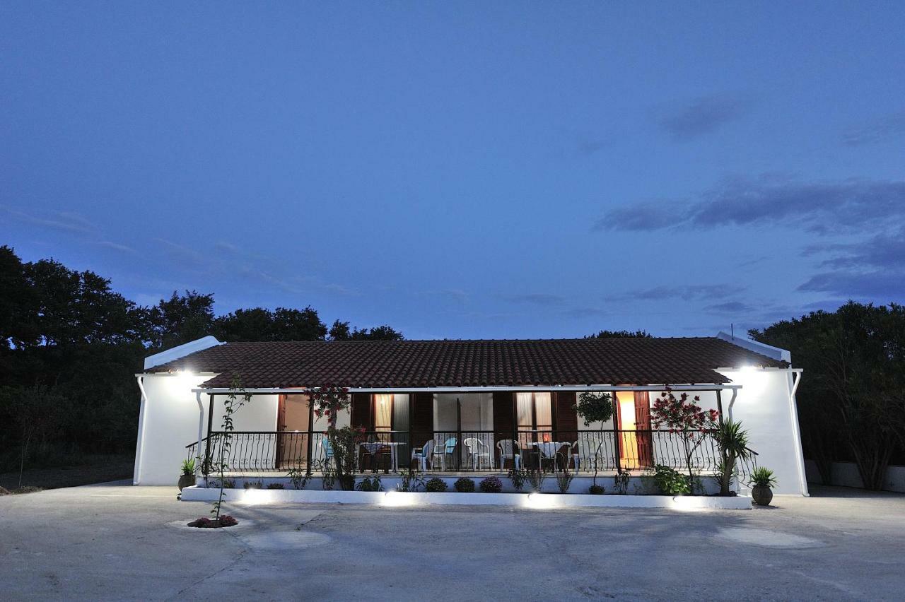 Anastazia Paradise Κολιός Εξωτερικό φωτογραφία